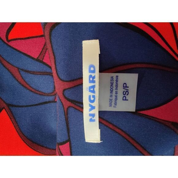 Peter Nygard Shoulderless Top - Picture 4 of 4